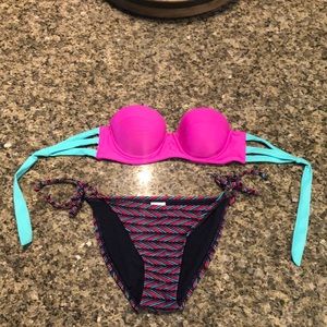 Xhilaration Bikini (Top & Bottom) Unique Pattern